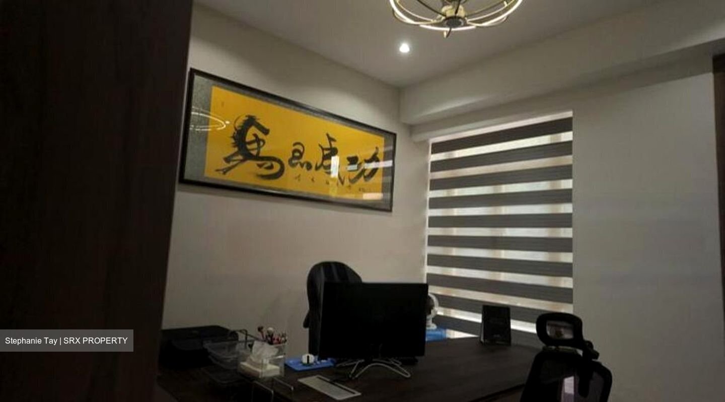 Hougang Avenue 8 (D19), Terrace #456225031